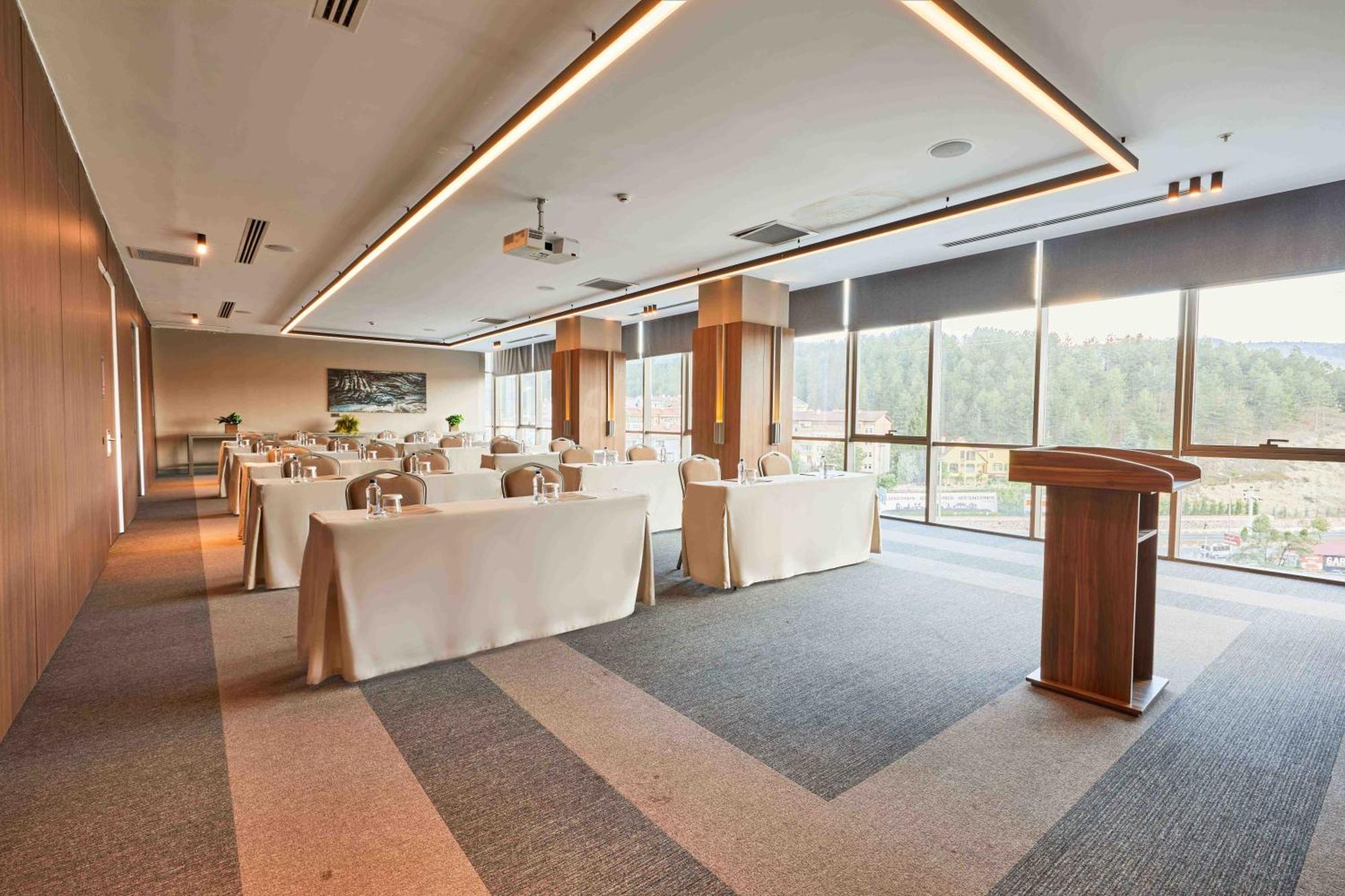 Park Dedeman Kastamonu Hotel Bagian luar foto